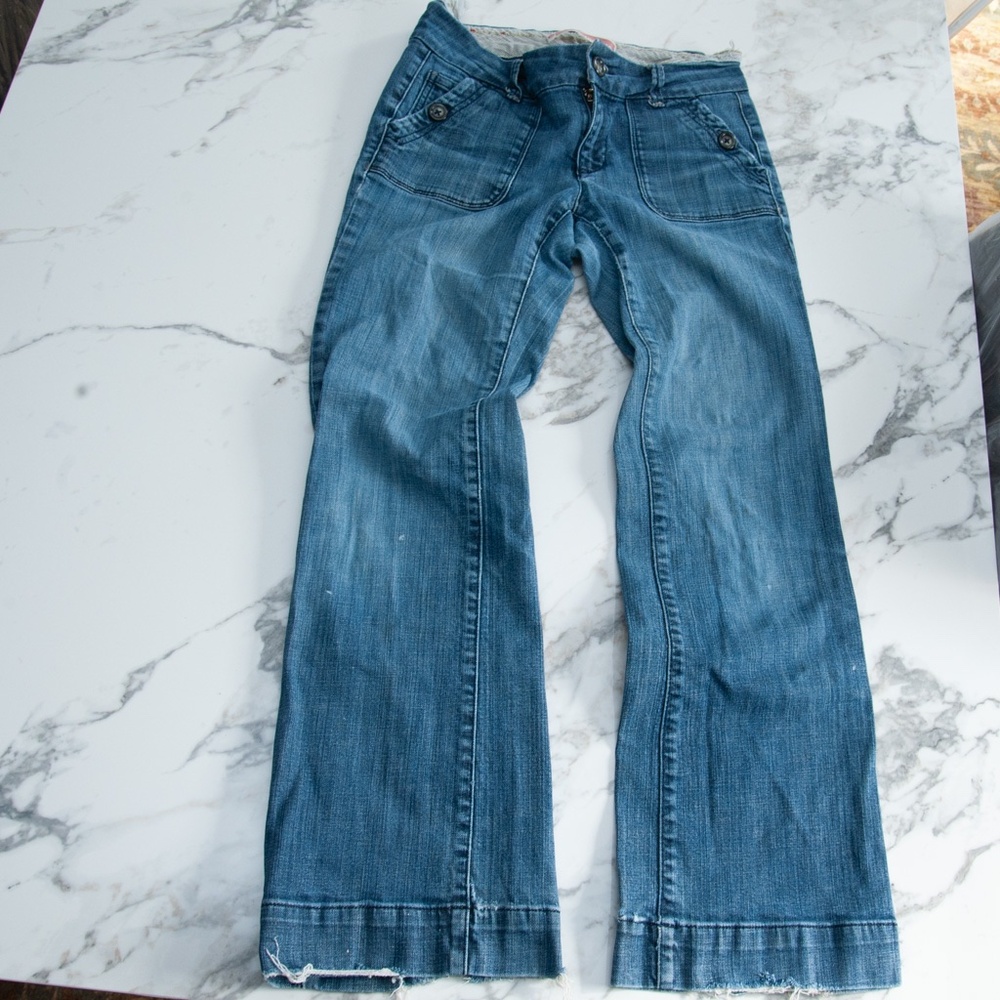 Gap Vintage 2000's? Low Rise Flare Trouser Jeans Size 6, Well Worn, Big Pockets